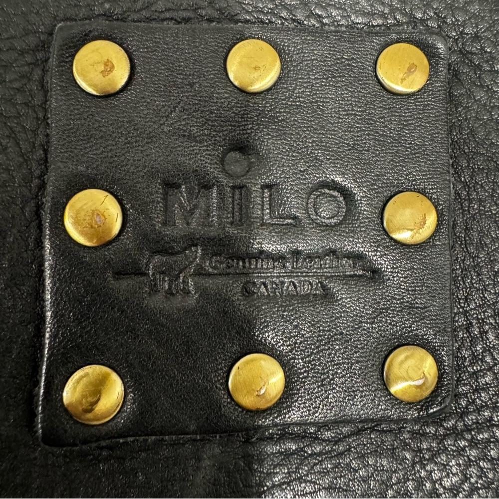MILO Evelyn Cross Black Leather Crossbody Wallet Bag - Picture 5 of 12
